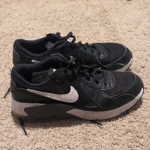 Nike Air Max Black and White Shoes